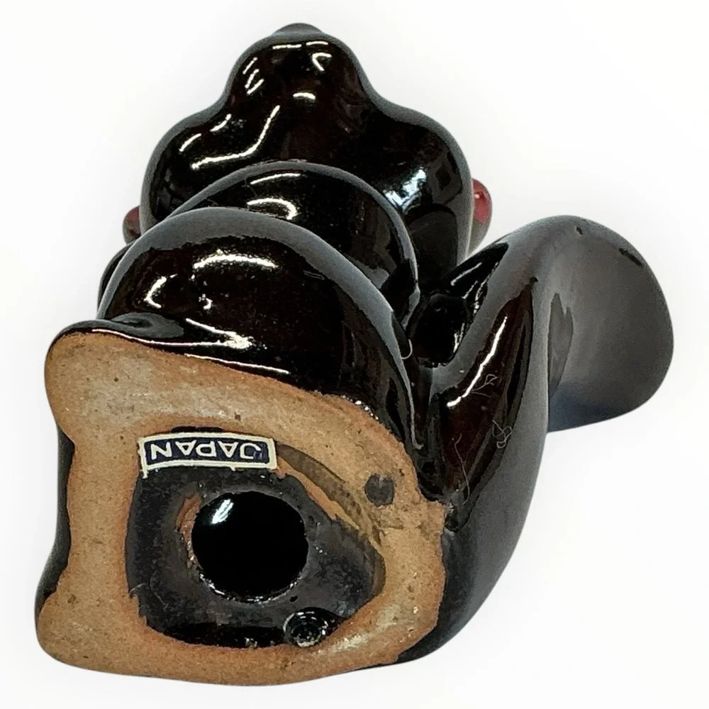 Redware Pottery Skunk Figurine Japan Klitschy‎ MCM Anthropomorphic Hand Painted